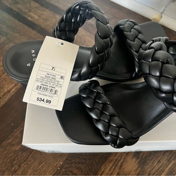 A New Day Basil Mule Heels in Black - Picture 4 of 5